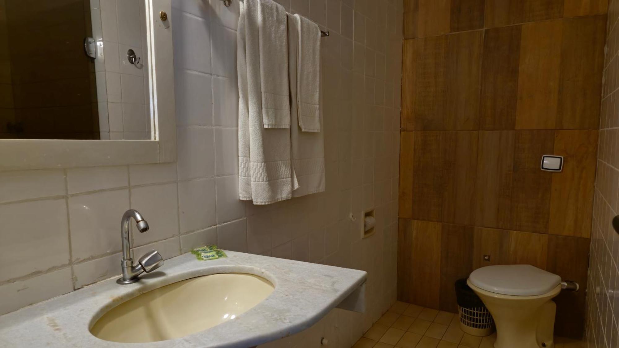 גוברנדור ולדארס Realminas Hotel E Restaurante מראה חיצוני תמונה