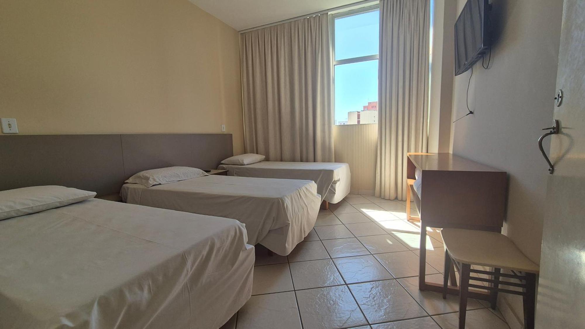 גוברנדור ולדארס Realminas Hotel E Restaurante מראה חיצוני תמונה