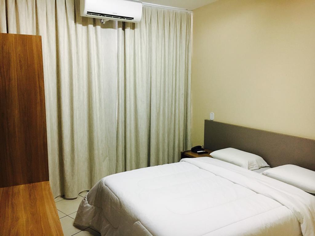 גוברנדור ולדארס Realminas Hotel E Restaurante מראה חיצוני תמונה